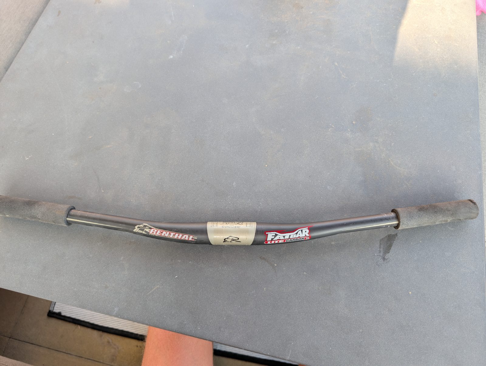 Renthal Fatbar Lite Carbon 35 MTB Handlebar 1