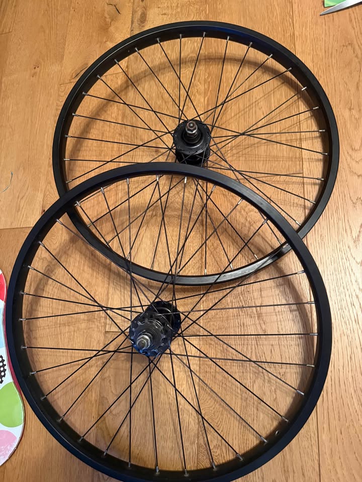 Twenty Four Seven 24” DJ Wheel Set 2