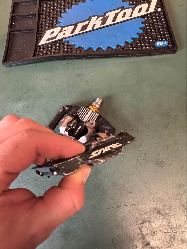 Shimano Saint DH Clipless Pedals 3